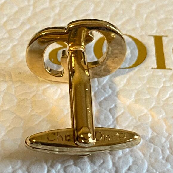 Christian Dior CD Logo Gold Tone Cuff links - Picture 4 of 8